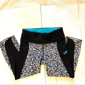 Lululemon Top Speed Crop legging